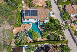 listing listing