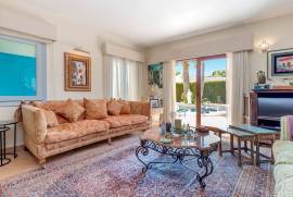 listing listing