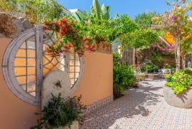 listing listing