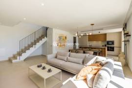 listing listing