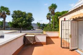 listing listing