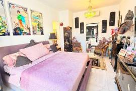 listing listing