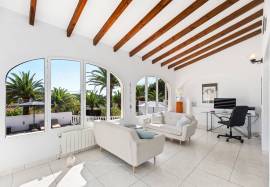 listing listing