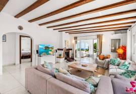 listing listing