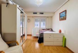listing listing