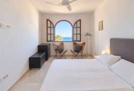 listing listing