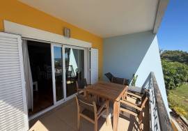 Beautiful Apartment with Views over Alvor Bay Located in Vale da Lama