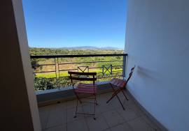 Beautiful Apartment with Views over Alvor Bay Located in Vale da Lama