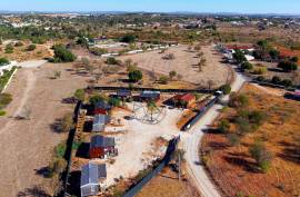 Excellent income opportunity AL ! Land of 3160 m² with 7 equipped mobil-homes in Albufeira