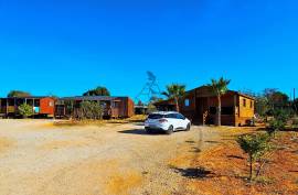 Excellent income opportunity AL ! Land of 3160 m² with 7 equipped mobil-homes in Albufeira