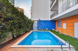 1 Bedroom Apartment with Pool Ideal for Living or Investing in Portimão 1 Bedroom Apartment with Pool Ideal for Living or Investing in Portimão