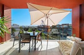 2 Bedroom Duplex Apartment in Private Condominium with Pool and Gym - Portimão 2 Bedroom Duplex Apartment in Private Condominium with Pool and Gym - Portimão