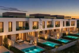 4 bedroom townhouse with swimming pool Ferreiras - Albufeira