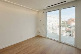 Moradia T5 na Amoreira com vista mar, piscina e jardim privativo Moradia T5 na Amoreira com vista mar, piscina e jardim privativo