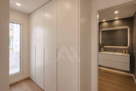 Moradia T5 na Amoreira com vista mar, piscina e jardim privativo Moradia T5 na Amoreira com vista mar, piscina e jardim privativo