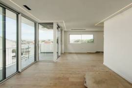 Moradia T5 na Amoreira com vista mar, piscina e jardim privativo Moradia T5 na Amoreira com vista mar, piscina e jardim privativo