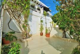 listing listing