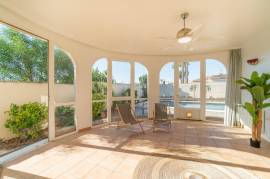 listing listing