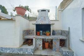listing listing