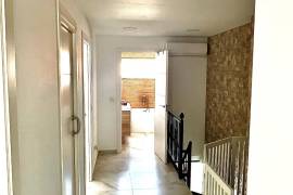 listing listing