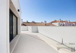 T3 Exceptional Duplex in Montijo – Large volumes, terrace and energy performance T3 Exceptional Duplex in Montijo – Large volumes, terrace and energy performance