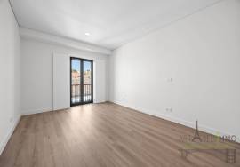 T3 in Montijo – Large volumes, terrace and energy performance T3 in Montijo – Large volumes, terrace and energy performance