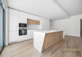 T3 in Montijo – Large volumes, terrace and energy performance T3 in Montijo – Large volumes, terrace and energy performance