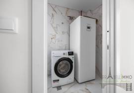 T3 in Montijo – Large volumes, terrace and energy performance T3 in Montijo – Large volumes, terrace and energy performance