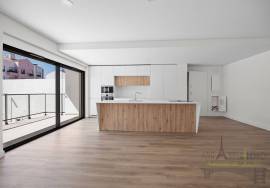 T3 in Montijo – Large volumes, terrace and energy performance T3 in Montijo – Large volumes, terrace and energy performance