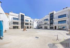 T3 in Montijo – Large volumes, terrace and energy performance T3 in Montijo – Large volumes, terrace and energy performance
