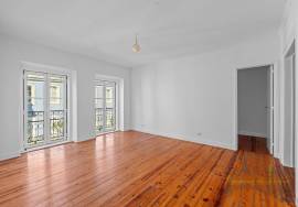 3 bedroom apartment with covered terrace and unobstructed views over the vegetation, in Calçada da Estrela, Lisbon 3 bedroom apartment with covered terrace and unobstructed views over the vegetation, in Calçada da Estrela, Lisbon