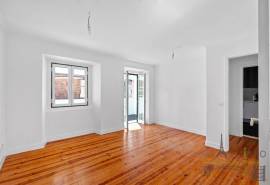 3 bedroom apartment with covered terrace and unobstructed views over the vegetation, in Calçada da Estrela, Lisbon 3 bedroom apartment with covered terrace and unobstructed views over the vegetation, in Calçada da Estrela, Lisbon