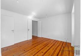 3 bedroom apartment with covered terrace and unobstructed views over the vegetation, in Calçada da Estrela, Lisbon 3 bedroom apartment with covered terrace and unobstructed views over the vegetation, in Calçada da Estrela, Lisbon