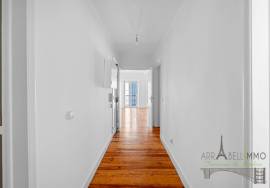 3 bedroom apartment with covered terrace and unobstructed views over the vegetation, in Calçada da Estrela, Lisbon 3 bedroom apartment with covered terrace and unobstructed views over the vegetation, in Calçada da Estrela, Lisbon