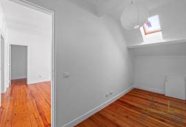 3 bedroom apartment with covered terrace and unobstructed views over the vegetation, in Calçada da Estrela, Lisbon 3 bedroom apartment with covered terrace and unobstructed views over the vegetation, in Calçada da Estrela, Lisbon