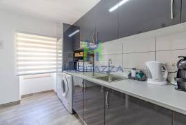 3 bedroom townhouse for TEMPORTARY RENTAL, from NOVEMBER to APRIL, in Almádena - Luz - Lagos 3 bedroom townhouse for TEMPORTARY RENTAL, from NOVEMBER to APRIL, in Almádena - Luz - Lagos