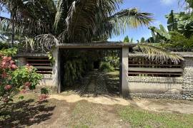 Excellent 2 Bed Villa with 2 land plots For Sale in Uvita Costa Rica Excellent 2 Bed Villa with 2 land plots For Sale in Uvita Costa Rica