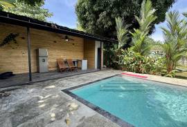 Excellent 2 Bed Villa with 2 land plots For Sale in Uvita Costa Rica Excellent 2 Bed Villa with 2 land plots For Sale in Uvita Costa Rica