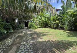 Excellent 2 Bed Villa with 2 land plots For Sale in Uvita Costa Rica Excellent 2 Bed Villa with 2 land plots For Sale in Uvita Costa Rica