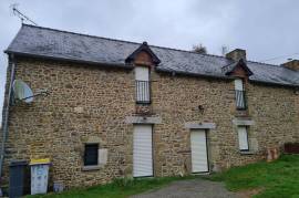 Houses for rent - 5 rooms - 140 m2 - MAURON - (56430)
