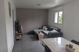 Houses for rent - 4 rooms - 65 m2 - TAUPONT - (56800) Houses for rent - 4 rooms - 65 m2 - TAUPONT - (56800)