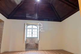 Fully Renovated 4 Bedroom Manor House in Barcelos (Faria) | 1638m² Land, Garage and Stone Annexes Fully Renovated 4 Bedroom Manor House in Barcelos (Faria) | 1638m² Land, Garage and Stone Annexes