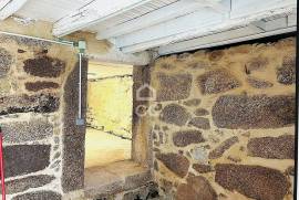 Fully Renovated 4 Bedroom Manor House in Barcelos (Faria) | 1638m² Land, Garage and Stone Annexes Fully Renovated 4 Bedroom Manor House in Barcelos (Faria) | 1638m² Land, Garage and Stone Annexes