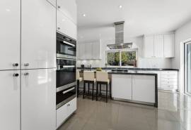 Alvor | Alto Golf Course – Stunning 3+1-bedroom villa with pool, landscaped gardens and golf course setting
