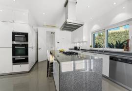 Alvor | Alto Golf Course – Stunning 3+1-bedroom villa with pool, landscaped gardens and golf course setting