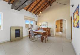 Carvoeiro - Traditional style villa with private pool and landscaped gardens Carvoeiro - Traditional style villa with private pool and landscaped gardens
