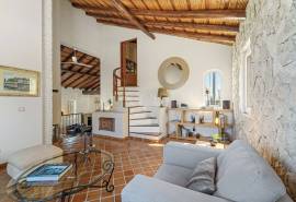 Carvoeiro - Traditional style villa with private pool and landscaped gardens Carvoeiro - Traditional style villa with private pool and landscaped gardens