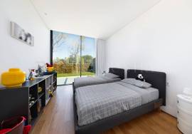 Vilamoura - Contemporary 5-bedroom villa designed by Vasco Vieira