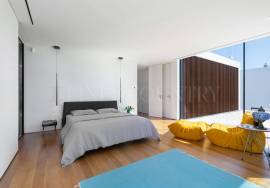 Vilamoura - Contemporary 5-bedroom villa designed by Vasco Vieira