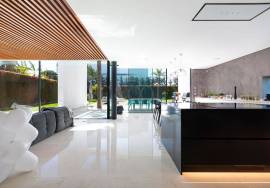 Vilamoura - Contemporary 5-bedroom villa designed by Vasco Vieira